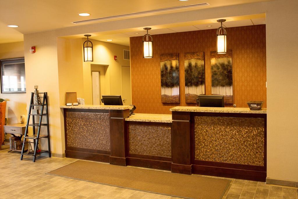 Little Missouri Inn & Suites New Town Zewnętrze zdjęcie